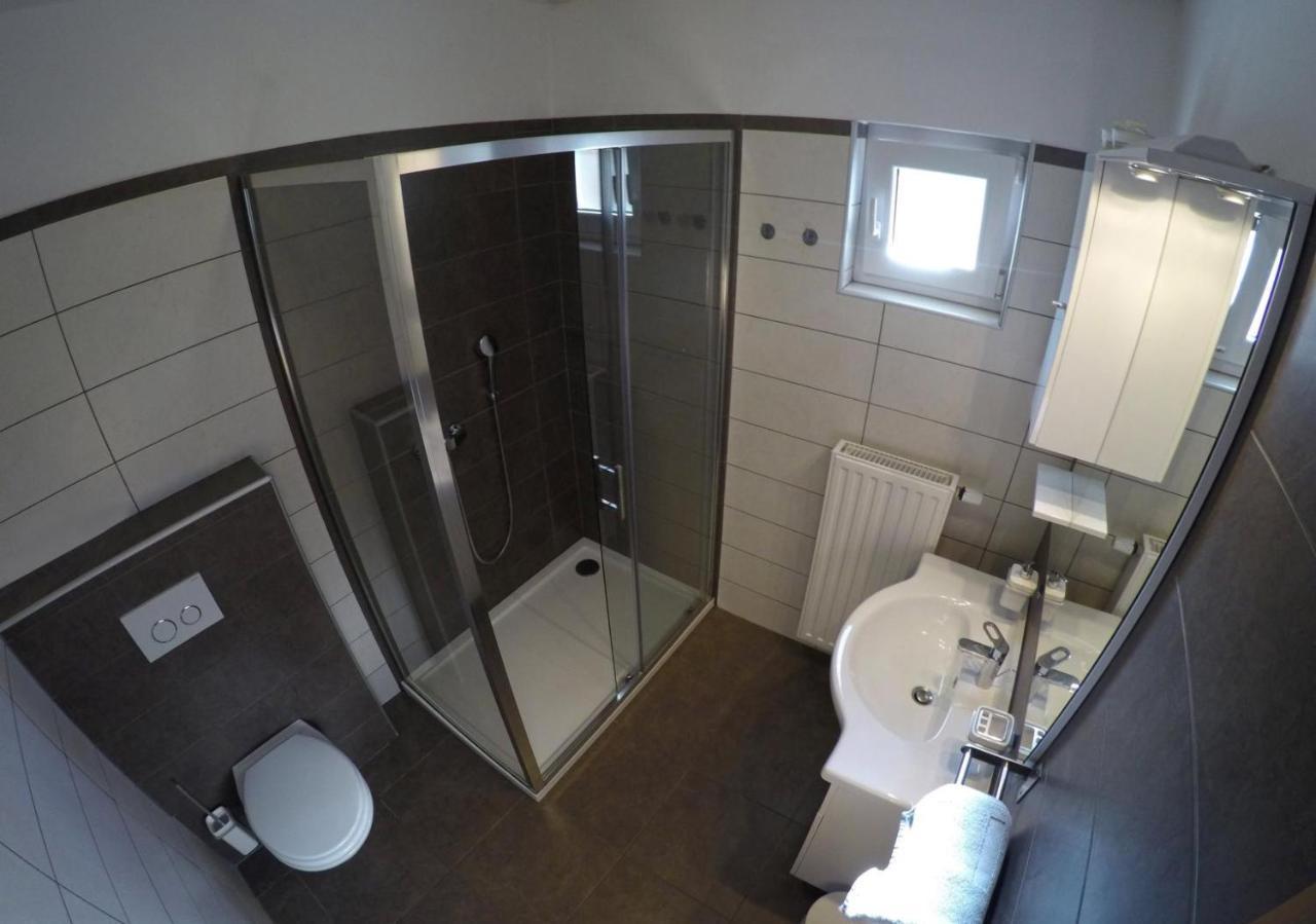 Apartments And Rooms Rea Sveti Martin Na Muri Exterior photo