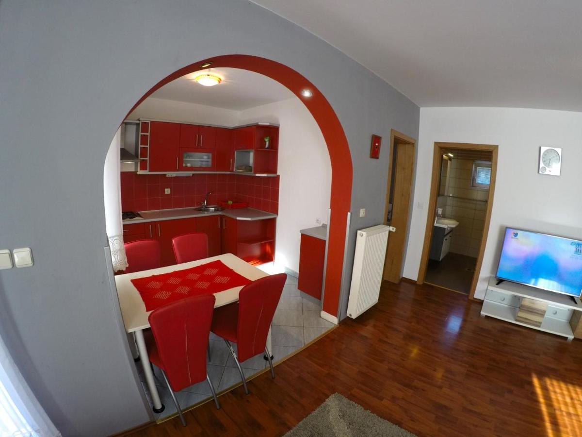 Apartments And Rooms Rea Sveti Martin Na Muri Exterior photo